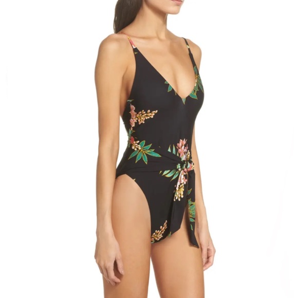✨SOLD✨ Host Pick✨ Isabella Rose • Tropicali Swimsuit - Picture 2 of 16